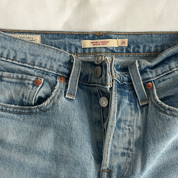 Levi’s Wedgie Straight Jeans tango fray - Picture 3 of 5